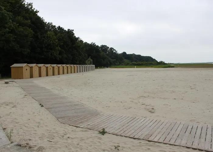 Holiday home La Baie Des Remparts Meuble Les Aigrettes *