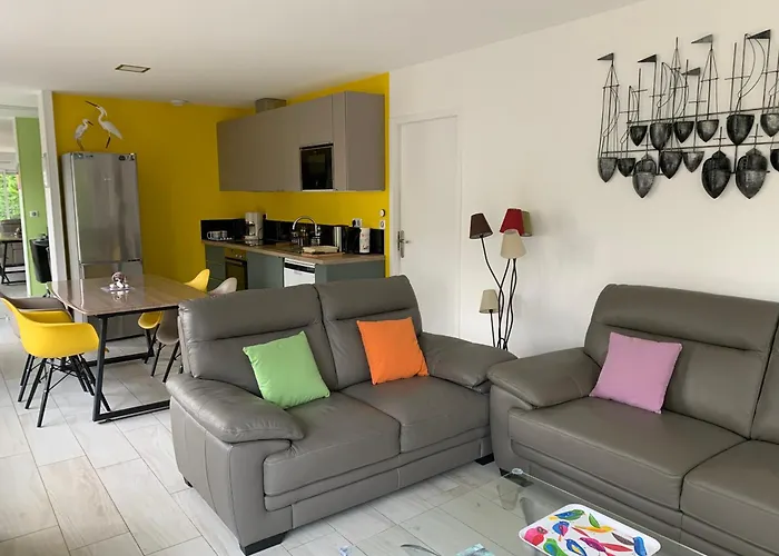 La Baie Des Remparts Meuble Les Aigrettes