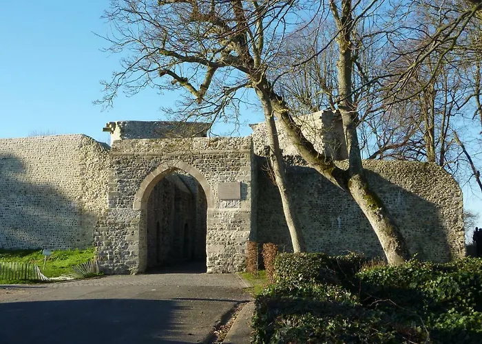 La Baie Des Remparts Meuble Les Aigrettes *